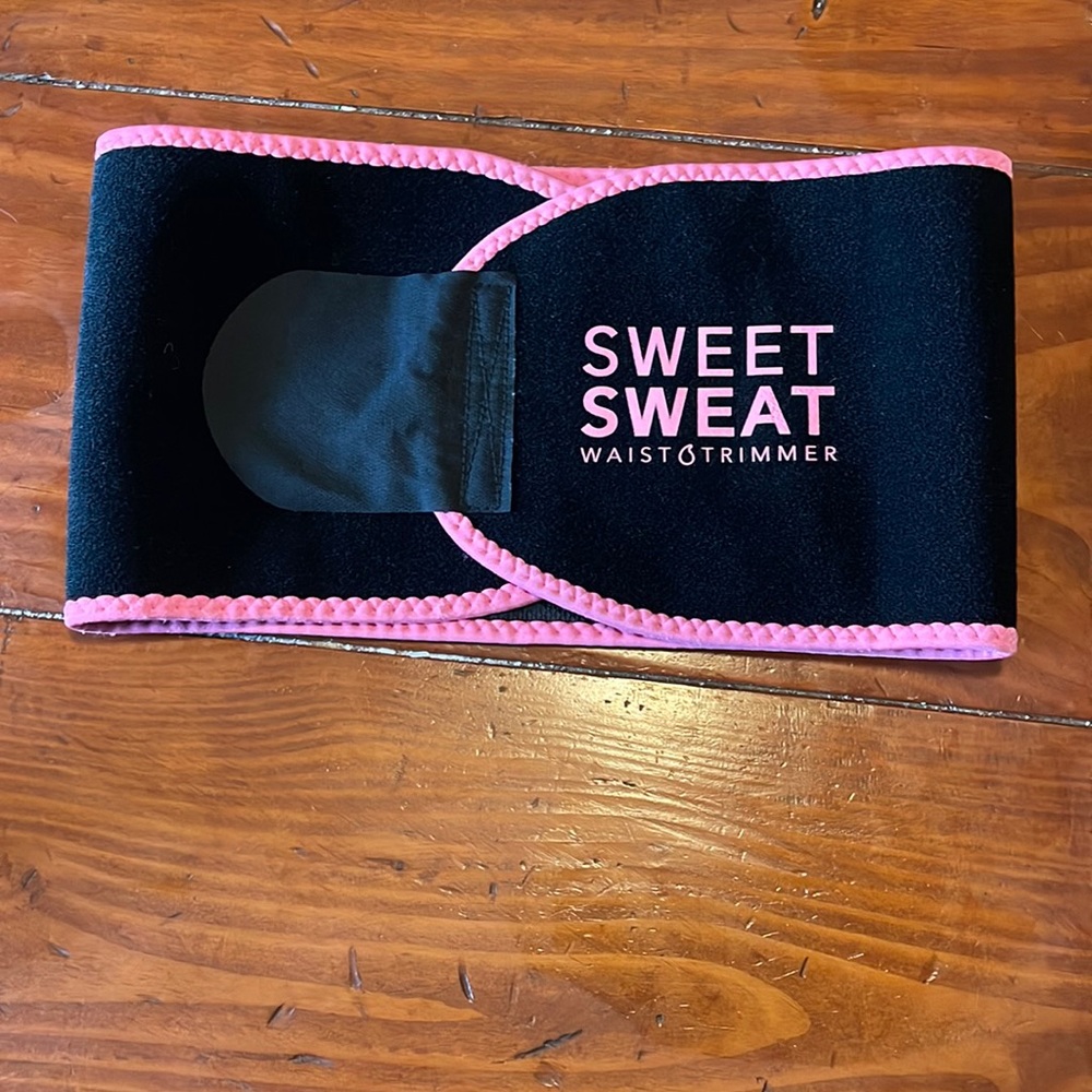 Sweet sweat waist trimmer size small use post surgery